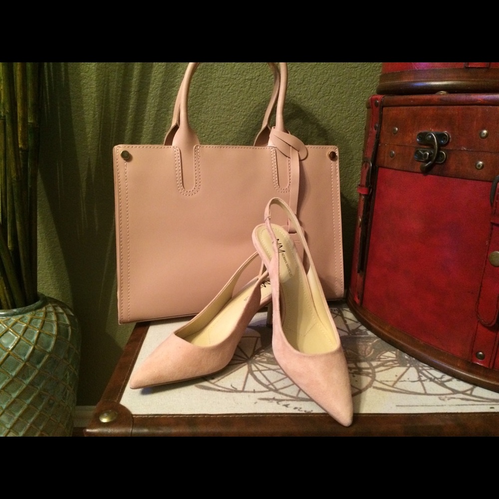 Neiman Marcuse Suede Slingback Pumps